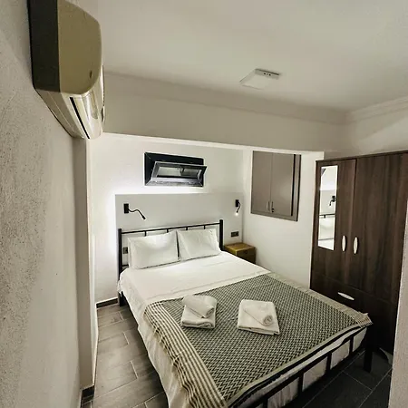 Lejlighedshotel 9 House